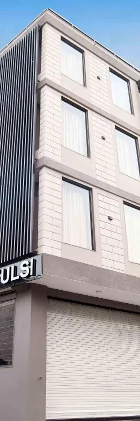 Aceotel Select Tulsi Vijay Nagar- A Luxury Boutique Hotel，位于印多尔的酒店