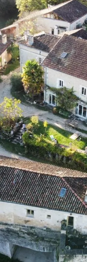 Hameau de la Brousse，位于Sers的酒店