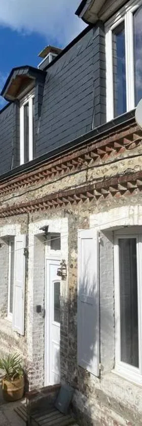 Yport, maison de pêcheur avec jolie terrasse.，位于伊波尔的酒店