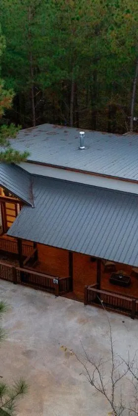 Cozy Cabin Perfect for Couples，位于布罗肯鲍的酒店