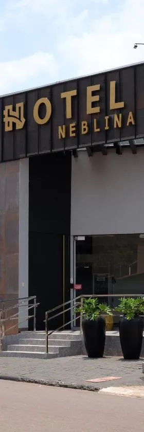 Hotel Neblina，位于阿拉瓜伊纳的酒店