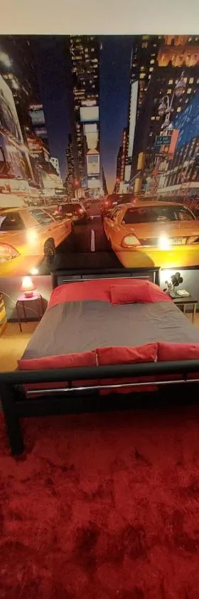 bel appartement 50 m2 aux portes de STRASBOURG de 1 à 5 personnes chez particuliers avec 2 sdb coin cuisine-repas et kitchinette Prix négociable pour 1 personne，位于旺登海姆的酒店