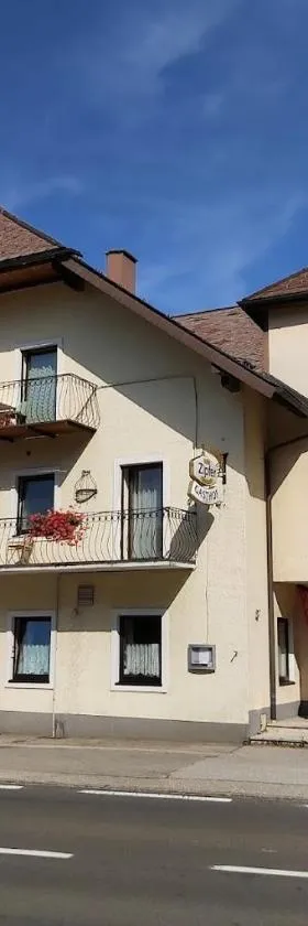 Gasthof mit Seeterasse & Appartements Zur Landeroith，位于魏勒格的酒店