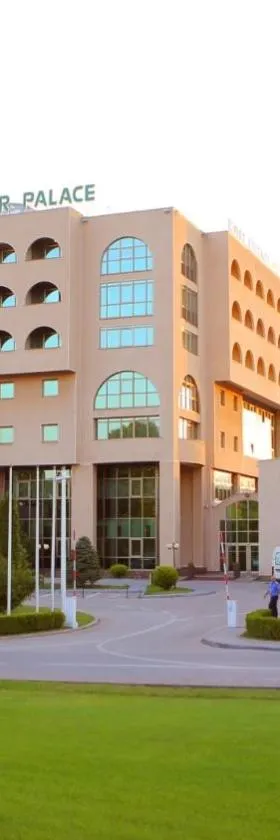 Aleksandar Palace Hotel Congress Center & SPA，位于斯科普里的酒店