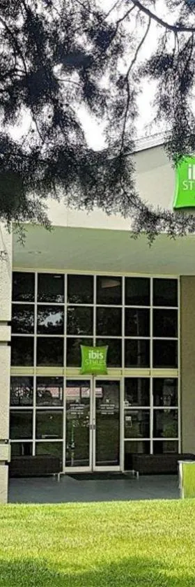 堪培拉宜必思尚品酒店，位于堪培拉的酒店