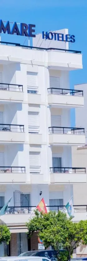 Mare Estepona Hotel，位于埃斯特波纳的酒店
