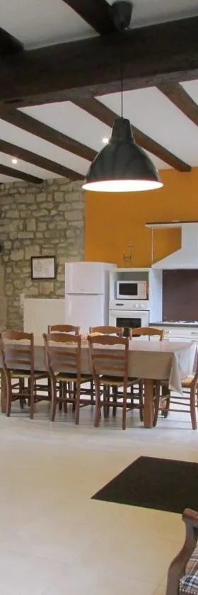 Gites de Jeand'Heurs，位于Lisle-en-Rigault的酒店