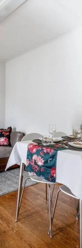 casa Battilana Li Curt - Poschiavo，位于普拉达的酒店