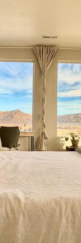 Calming Canyon Sanctuary with Grand Mesa Views，位于比格沃特的酒店