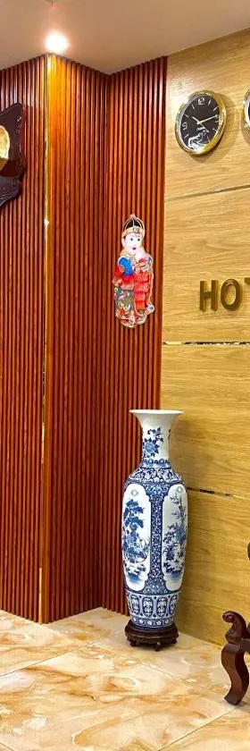 Ngọc Mai Hotel，位于迪石的酒店