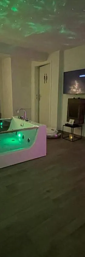 Escape Private SPA I，位于巴德楚尔察赫的酒店