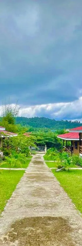 LUZVILLE Transient House - Port Barton，位于Itaytay的酒店