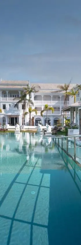 Lanna Inthan Resort，位于萨科特山的酒店