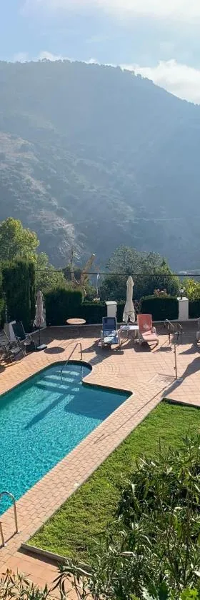 Hotel los Bérchules，位于贝尔楚勒斯的酒店