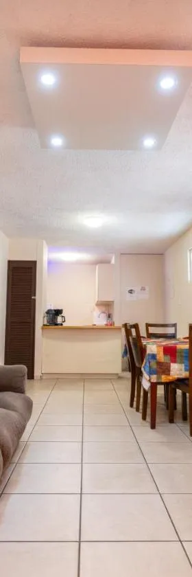Jobos Beach Apartment A-3，位于伊莎贝拉的酒店