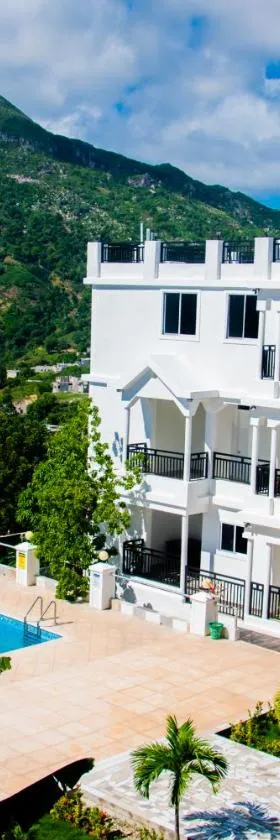 J&G Villa Hotel，位于海地角的酒店