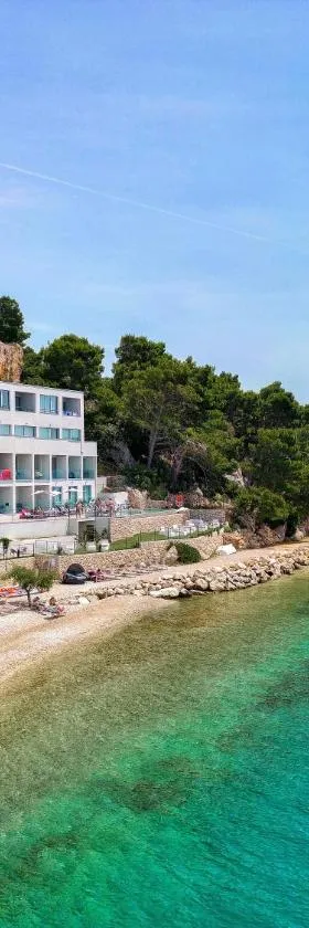 Hotel Saint Hildegard，位于奥米什的酒店