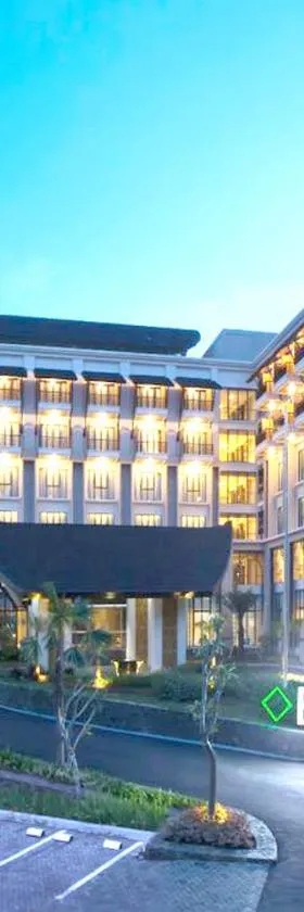 Emersia Hotel & Resort Batusangkar，位于Batusangkar的酒店