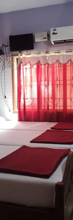 shree katyayani residency，位于戈卡尔纳的酒店