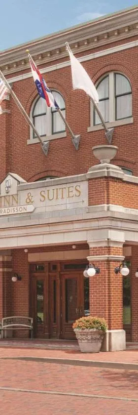 Country Inn & Suites by Radisson, St Charles Historic District，位于圣查尔斯的酒店
