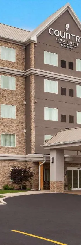 Country Inn & Suites by Radisson, Buffalo South I-90, NY，位于西塞尼卡的酒店