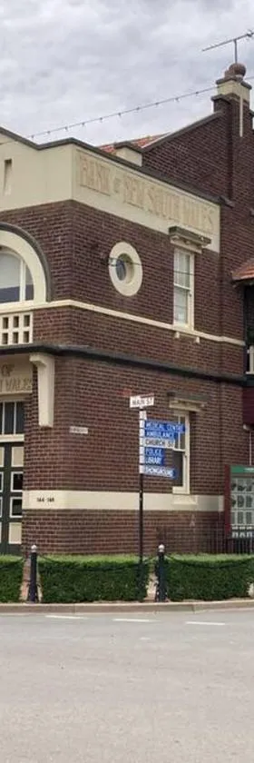 The Bank Main Street Apartment，位于西怀厄朗的酒店