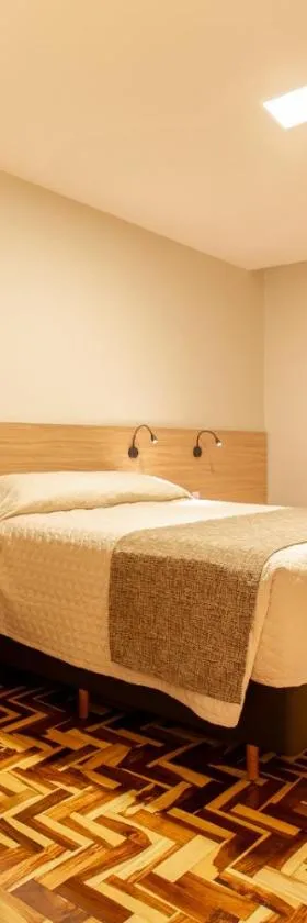 Hotel Dom Rafael Business，位于圣玛丽亚的酒店