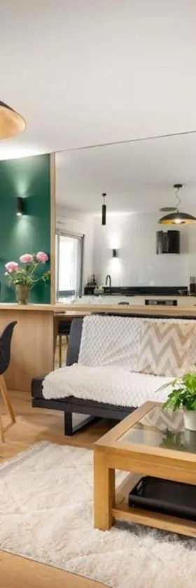 Appartement standing -T3- Centre，位于伊居利的酒店