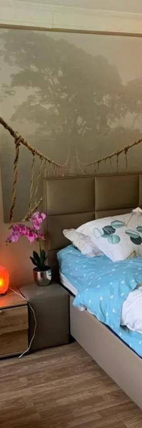 Jungle Magic Room near Atomium , Heyzel Stadium，位于斯托贝克-贝沃的酒店