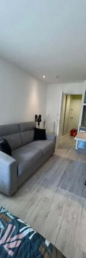 Appartement tout confort proche lac，位于Thyez的酒店