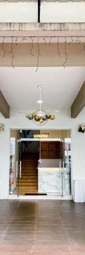 Qiu's Event House Deluxe Room，位于Kuala Berang的酒店