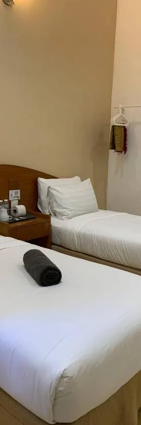 ANGGERIK IMPIAN HOTEL -Best for Travellers at Kuala Berang，位于Kuala Berang的酒店