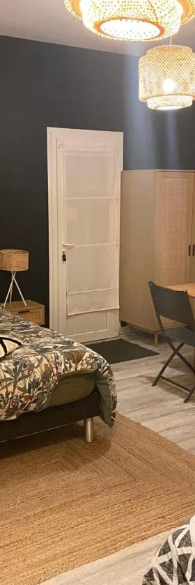 诺基小屋酒店，位于Clénay的酒店