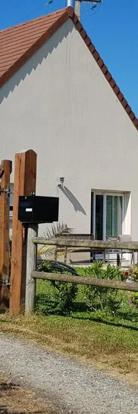 maison privative la fougere，位于La Haye-dʼEctot的酒店