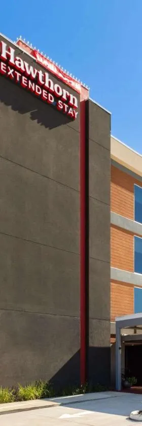Hawthorn Extended Stay by Wyndham Kingwood Houston，位于金伍德的酒店