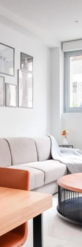 Cosy flat for 6 people #2，位于阿涅勒的酒店