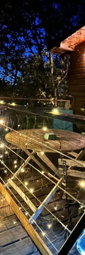 La cabane des amoureux，位于巴尔若尔的酒店