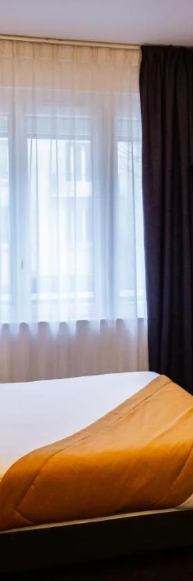 Hotel Astrid Caen centre，位于凯恩的酒店