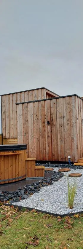 Gîte de la Bridolée, sauna et bain nordique，位于Lorquin的酒店