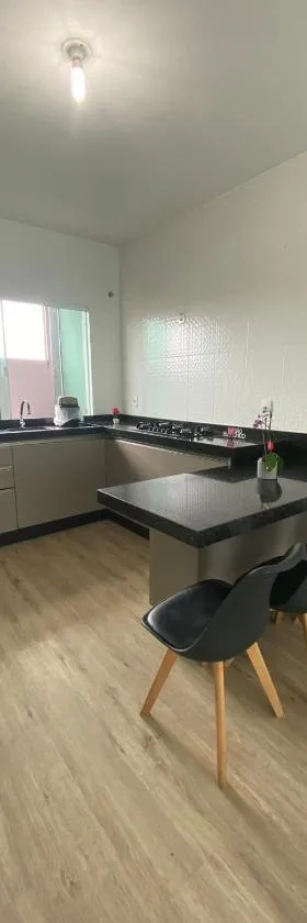 Apartamento na praia de Ubatuba, São Francisco do sul，位于南圣弗朗西斯科的酒店