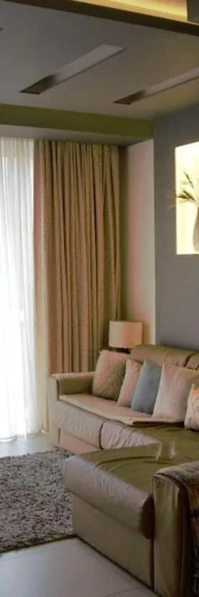 Modern 3BR Apartment in Swieqi，位于Is-Swieqi的酒店