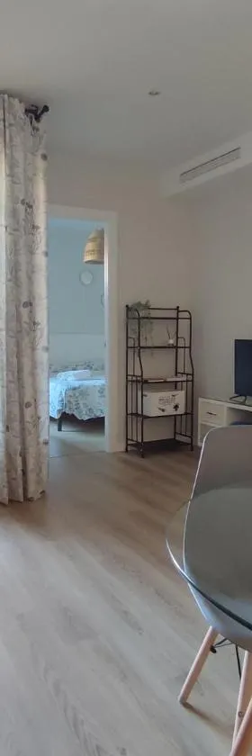 Apartamento Servet, parking gratuito，位于博尔穆霍斯的酒店