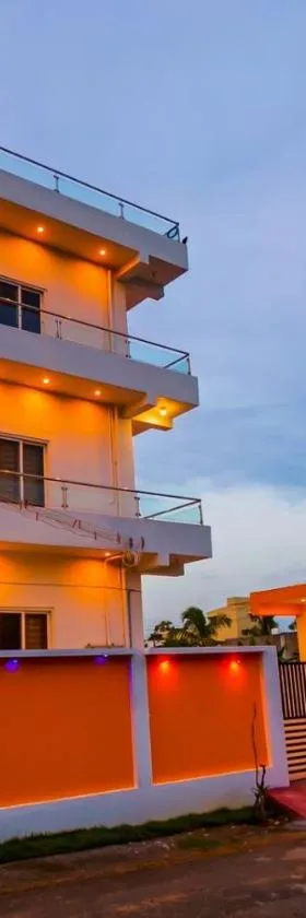 Dreamland Retreat with Swimming Pool，位于Kottakupam的酒店
