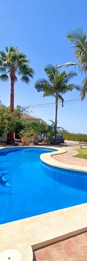 Bed & Breakfast Casa del Palta，位于卡尼利亚斯-德阿尔拜达的酒店