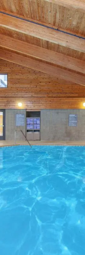 AmericInn by Wyndham Mankato Event Center near MSU，位于曼凯托的酒店
