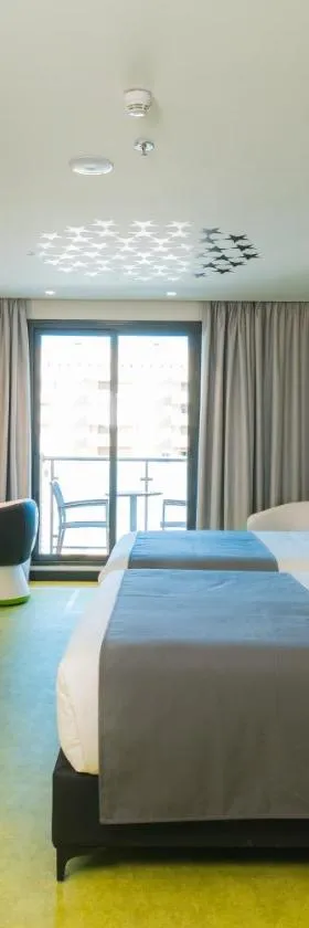 Hotel Magic Sports 4，位于奥罗佩萨德尔马的酒店