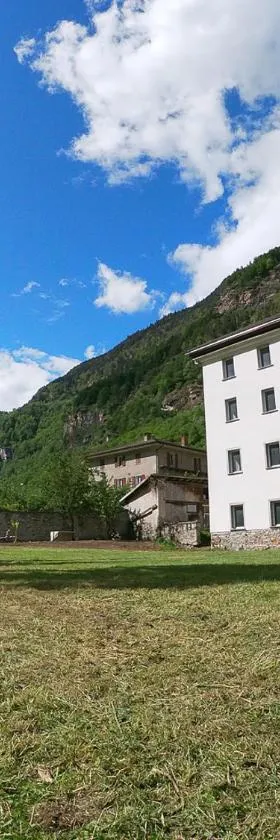 Casa Gatti BnB Gastronomia e Benessere，位于Motto的酒店