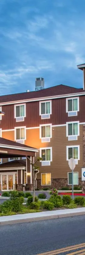 Best Western Kennewick Tri-Cities Center，位于肯纳威克的酒店