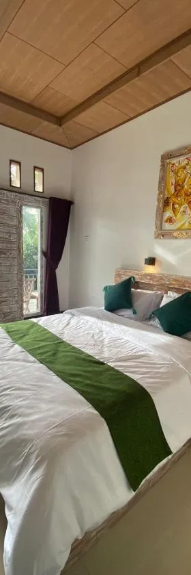Umah Saren Homestay，位于Undisan的酒店