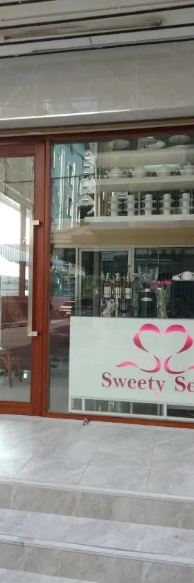 Sweety Secret Guesthouse，位于Ban Tambon Bang Khae的酒店